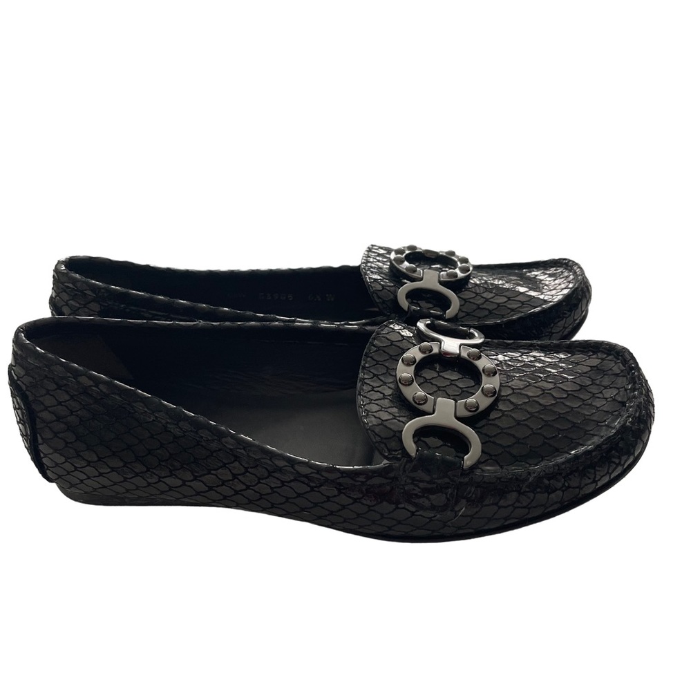 STUART WEITZMAN Black Leather Croc Flats with Buckle. Like new. Size 6.5